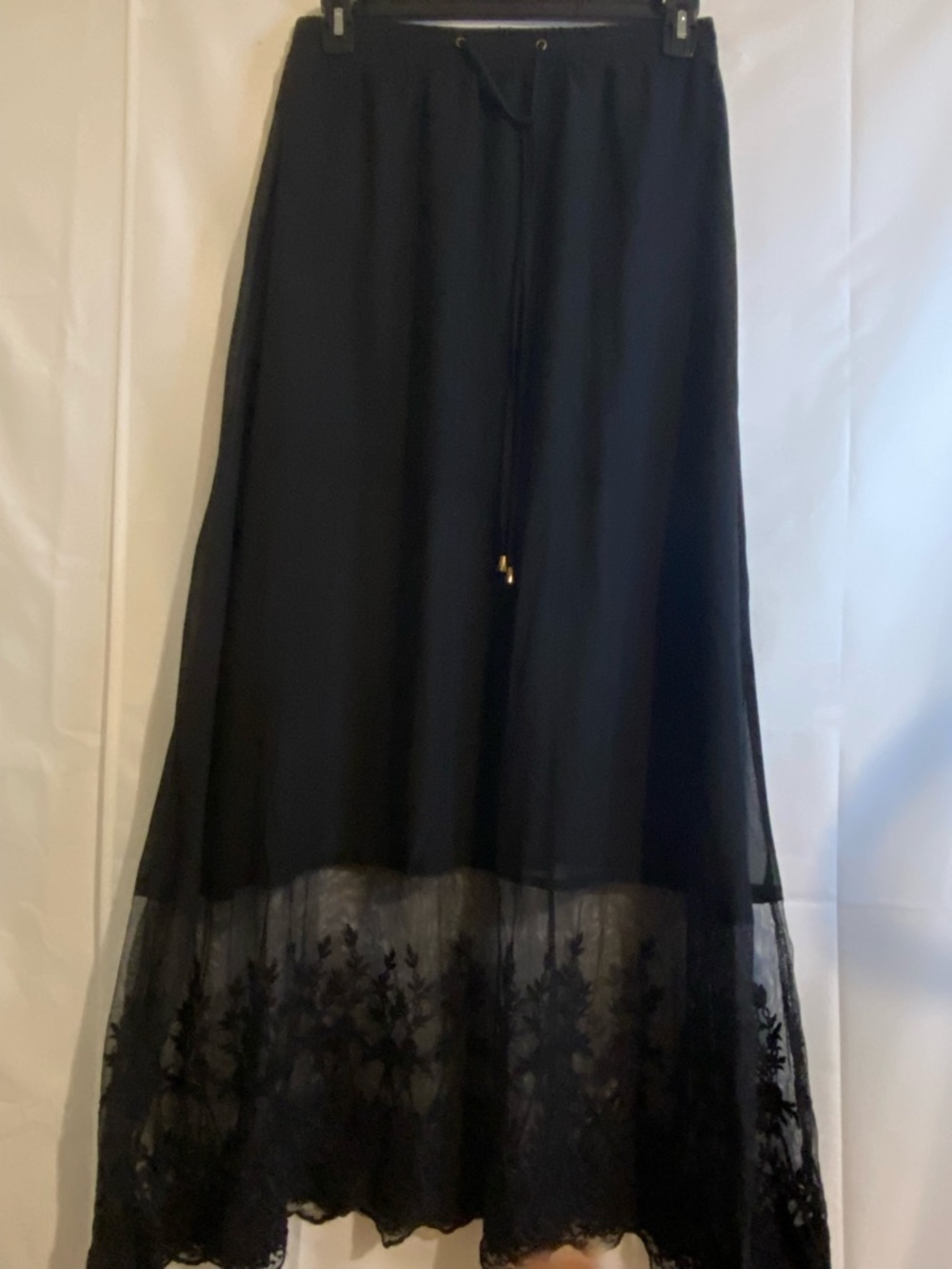 Black Maxi Skirt with Lace Hem and Adjustable Waist Sheer - Picture 2 of 10